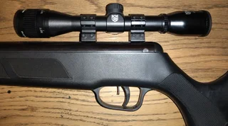 Artemis GR1000S 5.5mm Airgun with Nikko Stirling Mountmaster 4x32 AO scope and bag.