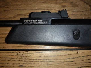 Artemis GR1000S 5.5mm Airgun with Nikko Stirling Mountmaster 4x32 AO scope and bag.