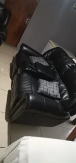 Luxury recliner sofas