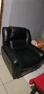 Luxury recliner sofas