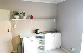 House for rent    Street Address  ;17 Dale Crescent, Table View Occupation Date ; 01 December