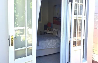 House for rent    Street Address  ;17 Dale Crescent, Table View Occupation Date ; 01 December