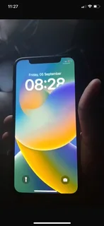 iPhone - Ad posted by Simnikiwe Simelela