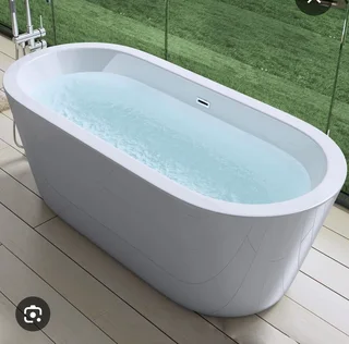 Brand new free standing acrylic bathtub
