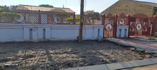 Gates - Ad posted by lydia mosupye