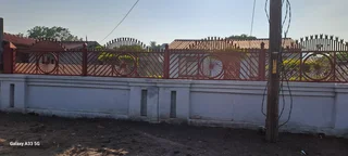 Gates - Ad posted by lydia mosupye