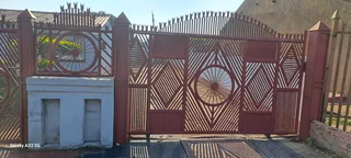 Gates - Ad posted by lydia mosupye