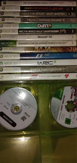 2 Xbox 360 consoles | 2 controllers | 2 speed wheels | 80 games | DJ Turntable | Kinect Sensor