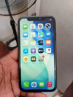 iPhone 11 WiFi