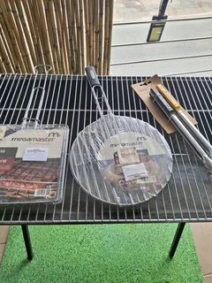 megamaster charcoal braai