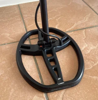 GARRETT AT PRO METAL DETECTOR