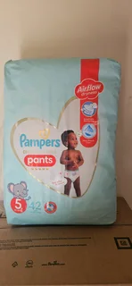 Pampers Premium Pants 42's