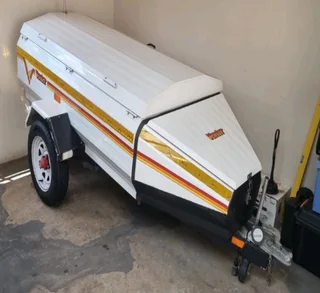 Luggage trailer