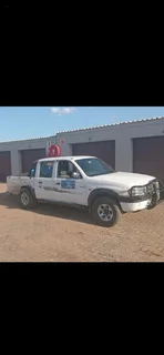 Car bakkie