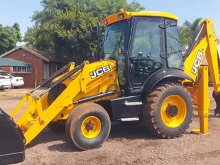 2016 - Ad posted by Nombuso Mdluli