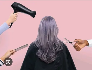 Seeking Hairdresser with clientele