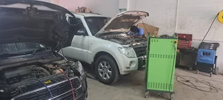 Car Aircon regas &amp; repair Auto Aircon specialists