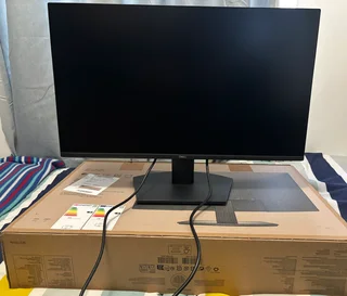 27 Inch Dell Monitor
