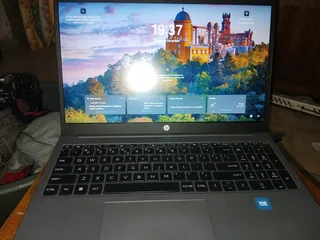 HP 250 15.6 Inch G10 notebook pc