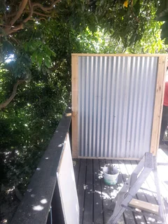 Looking for job me cannis like house painting, guest painting ,faccing ,brick work roofing hand man