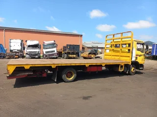 2007 MAN TGL 10-180 FOR SALE  AS IS NOT RUNNING BUT THE ENGINE &amp; GEARBOX IN GOOD CONDITIONS