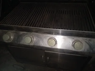 Portable 4 plate gas stove