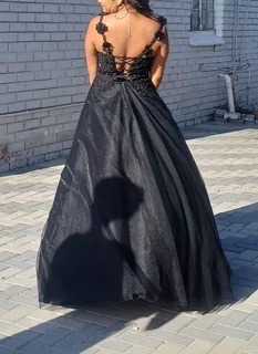 Clothing - Ad posted by Beaty Fell