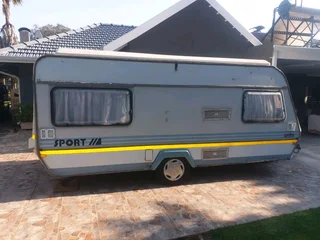 Caravan trailer