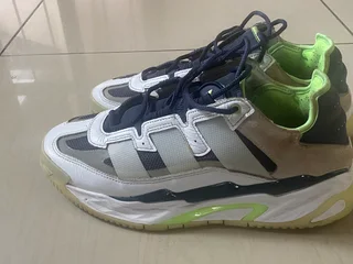 Shoes - Ad posted by Lwandile