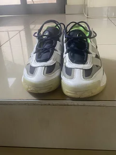 Shoes - Ad posted by Lwandile