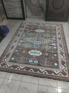 Advertising carpets including simple carpets, modern designs, and Istanbul Brooks carpets for home a