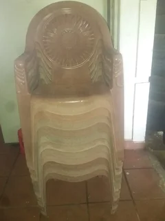 Chairs - Ad posted by Michelle De Oliveira