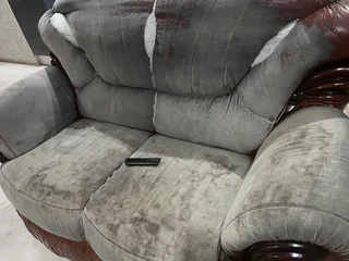 Sofas - Ad posted by Monwabisi pakade