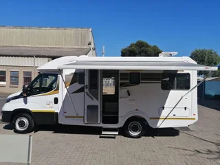 Motorhome - 2023 Discoverer 4V4 Daily 35