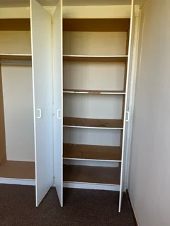 Bedroom for rent in centurion central walking distance to centurion mall