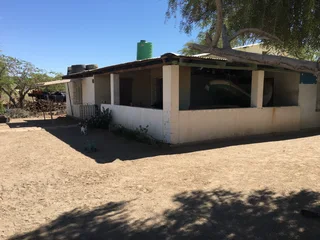 Fixer Upper Smallholding with two homesteads, fenced, pet friendly for a bargain!