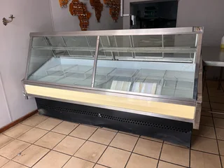 butchery display fridge (220 volts)
