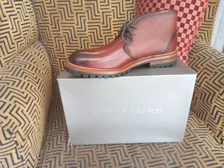 Namebrand shoes for you