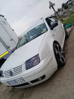 VW JETTA 4