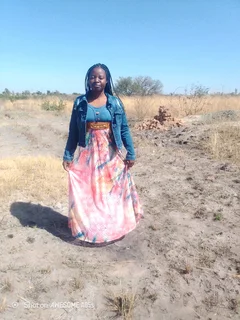 Hi everyone I&#39;m Annah Mujuru I came from Zimbabwe.im looking for job. I&#39;m a housekeeper