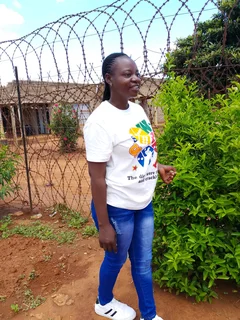 Hi everyone I&#39;m Annah Mujuru I came from Zimbabwe.im looking for job. I&#39;m a housekeeper