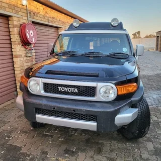 2011 Toyota FJ Cruiser SUV