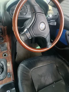 SECOND HAND BMW Z3 BLUE HOOD FOR SALE