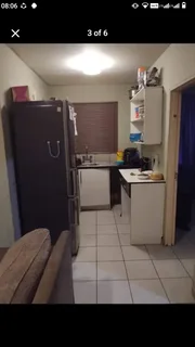 Flat - Ad posted by Monell Solomons