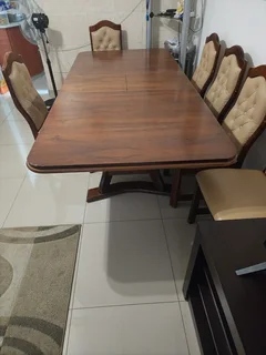 Dinning room table