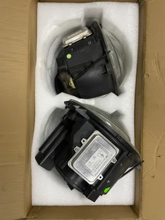 Mercedes Benz G Class headlig