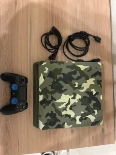 Playstation 4 Slim WW2 edition