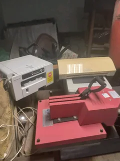 T-shirt press and other machines with the press