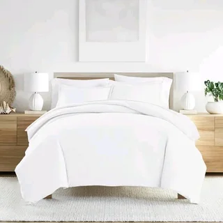 White bedding set