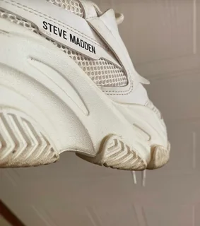 Steve Madden Sneakers